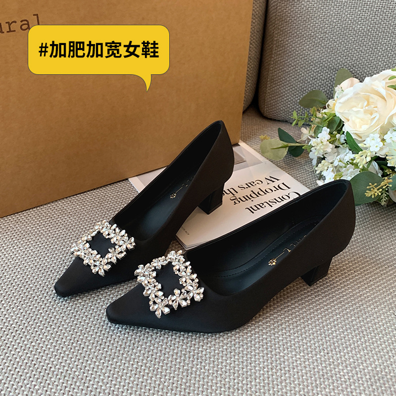 Black Satin Pointed Toe Pumps  - Women Formal Wear Heels incelemesi ve fiyatı